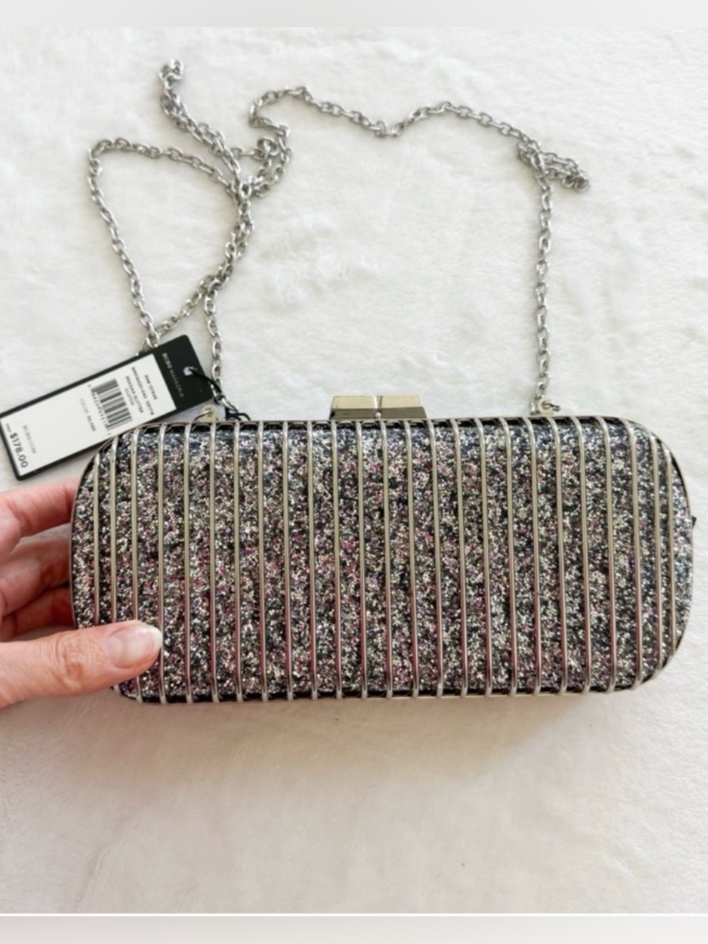 BCBGMAXAZRIA Silver Glitter
Clutch w/ Chain Strap| New with tags